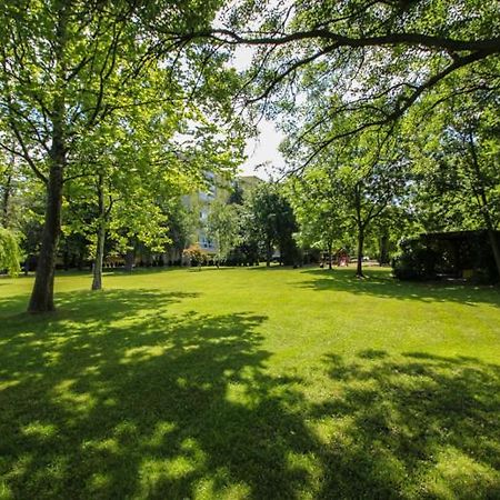 Panorama Apartment Balatonlelle Bagian luar foto